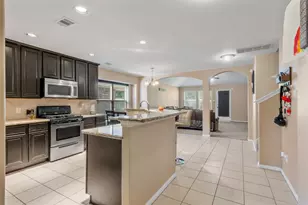 314 Gulf Winds Dr, Bacliff, TX 77518 - Photo 5