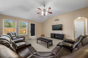 314 Gulf Winds Dr, Bacliff, TX 77518 - Photo 9