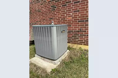 104 Woodward Lane, Silsbee, TX 77656 - Photo 9