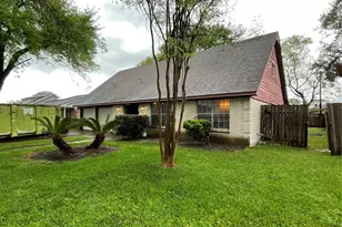 8818 Mobud Dr, Houston, TX 77036 - Photo 5