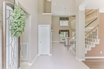 8210 Malardcrest Drive, Humble, TX 77346 - Photo 3