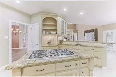 8210 Malardcrest Drive, Humble, TX 77346 - Photo 13