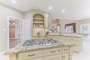 8210 Malardcrest Dr, Humble, TX 77346 - Photo 13