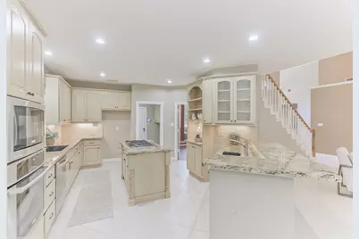 8210 Malardcrest Drive, Humble, TX 77346 - Photo 9