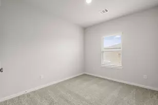 480 Long Br Dr, Dayton, TX 77535 - Photo 17