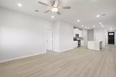 480 Long Branch Drive, Dayton, TX 77535 - Photo 9