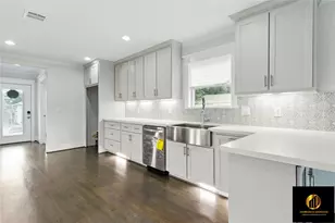 522 Caplin St, Houston, TX 77022 - Photo 9