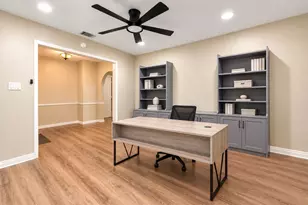2051 Shadow Rock Dr, Houston, TX 77339 - Photo 5