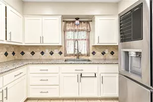 2051 Shadow Rock Dr, Houston, TX 77339 - Photo 19