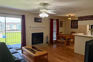 18519 Egret Bay Blvd, Webster, TX 77058 - Photo 3