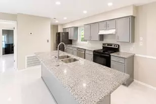 513 W Texas St, Brazoria, TX 77422 - Photo 3