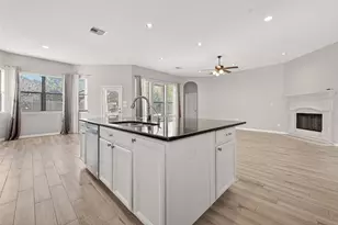 27343 Symphony Creek Ln, Fulshear, TX 77441 - Photo 11