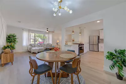 3221 Durhill Street, Houston, TX 77025 - Photo 9