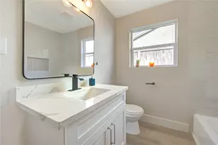 3221 Durhill St, Houston, TX 77025 - Photo 25