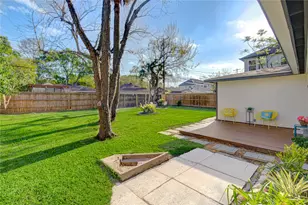 3221 Durhill St, Houston, TX 77025 - Photo 27