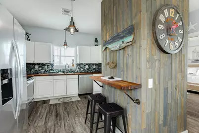 13006 Coronado Drive, Freeport, TX 77541 - Photo 19