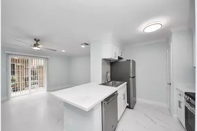 3600 Jeanetta Street #1706, Houston, TX 77063 - Photo 5
