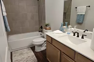 1605 Carefree Cir, Seabrook, TX 77586 - Photo 5