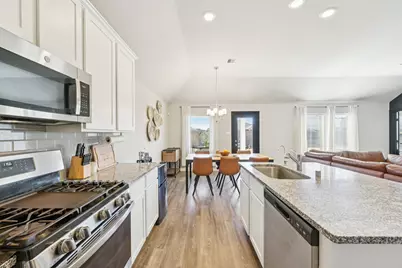 1217 Filly Creek Drive, Alvin, TX 77511 - Photo 17