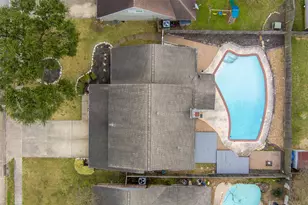 12123 Monticeto Ln, Meadows Place, TX 77477 - Photo 35