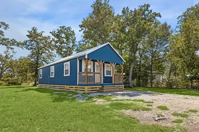 222 Houston Avenue, Somerville, TX 77879 - Photo 7