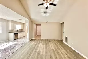 7002 Sandswept Ln, Houston, TX 77086 - Photo 3