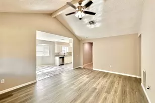7002 Sandswept Ln, Houston, TX 77086 - Photo 3