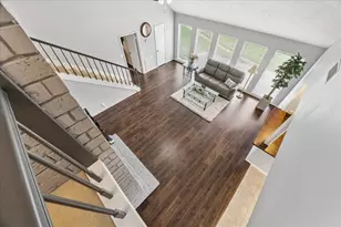 10715 Sageglow Dr, Houston, TX 77089 - Photo 15