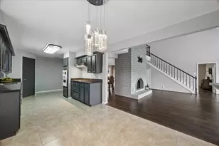 10715 Sageglow Dr, Houston, TX 77089 - Photo 7
