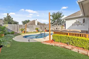 1910 Highland Point Ct, Pearland, TX 77581 - Photo 37