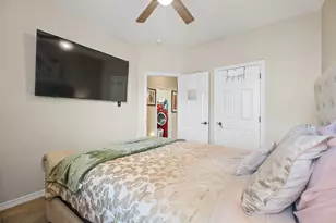 1910 Highland Point Ct, Pearland, TX 77581 - Photo 33