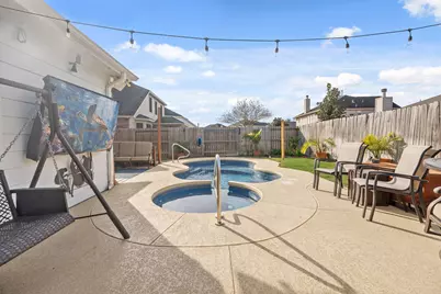 1910 Highland Point Court, Pearland, TX 77581 - Photo 19