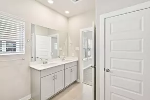 6332 Sapphire Ocean Dr, Houston, TX 77092 - Photo 31