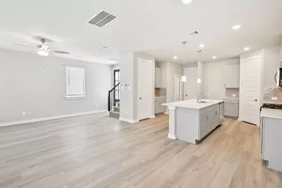 6332 Sapphire Ocean Drive, Houston, TX 77092 - Photo 13
