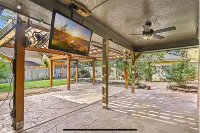 19510 Alinawood Drive, Humble, TX 77346 - Photo 7