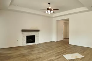 30835 Swift Hl Ln, Waller, TX 77484 - Photo 5
