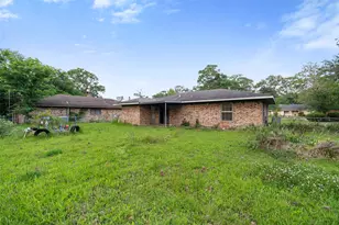 1204 Crescent Blvd, Cleveland, TX 77327 - Photo 21