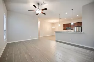 127 Wickersham, Conroe, TX 77304 - Photo 7