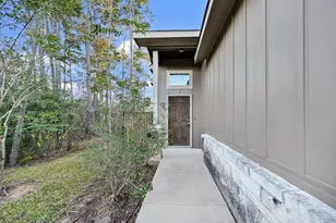 127 Wickersham, Conroe, TX 77304 - Photo 5