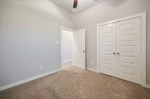 127 Wickersham, Conroe, TX 77304 - Photo 21