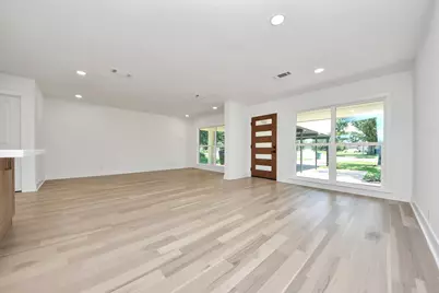 1715 Fawnhope Drive, Houston, TX 77008 - Photo 13