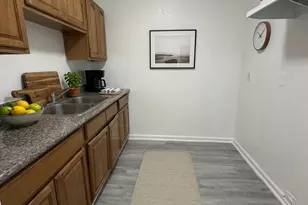 3802 Dabney St, Houston, TX 77026 - Photo 3