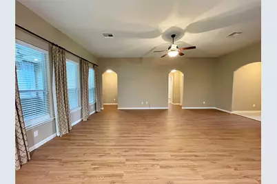 2035 Borthwick Lane, Conroe, TX 77301 - Photo 11