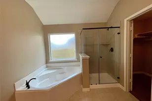 2035 Borthwick Ln, Conroe, TX 77301 - Photo 25