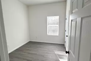 320 Tennessee St, Houston, TX 77029 - Photo 5