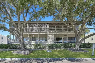 184 April Point Dr N, Conroe, TX 77356 - Photo 1