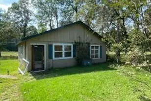 6 Post Oak, Huntsville, TX 77320 - Photo 1