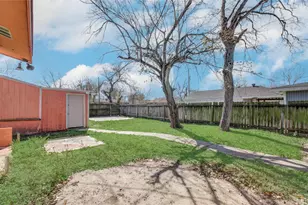 1913 2nd Ave N, Texas City, TX 77590 - Photo 29