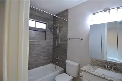 76 S Wavy Oak Circle, Houston, TX 77381 - Photo 11