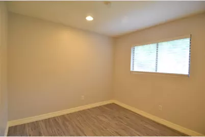 76 S Wavy Oak Circle, Houston, TX 77381 - Photo 13